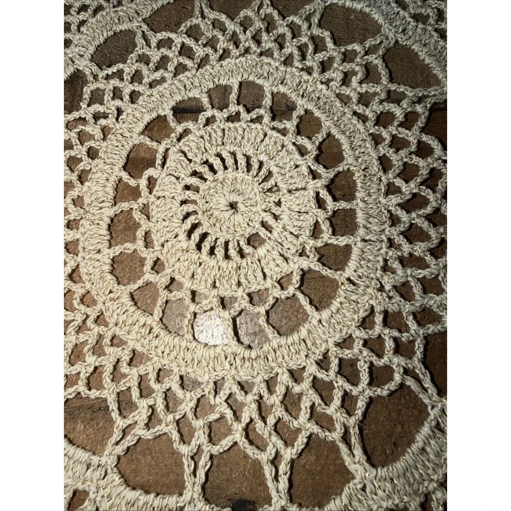 Vintage Handmade Crochet Doily Cream Cotton Lace Gold Round Table Topper Mat 19
